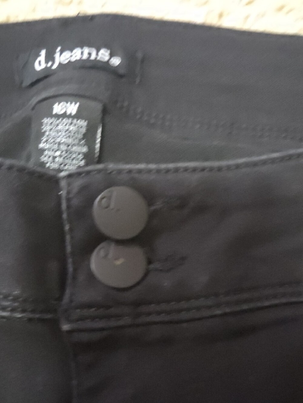 d. jeans Black Denim Shorts for Women - Picture 4 of 5